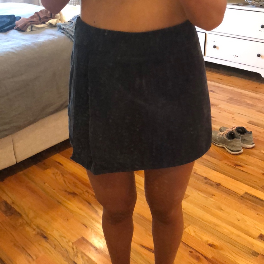 Boutique Navy corduroys skort
